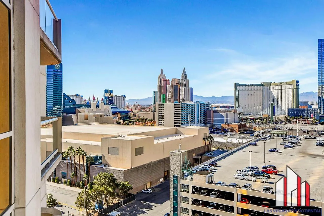 Mgm Signature-11-605 F1 Track & Strip View Balcony Las Vegas